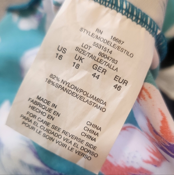 Ladies tankini top - Picture 3 of 3